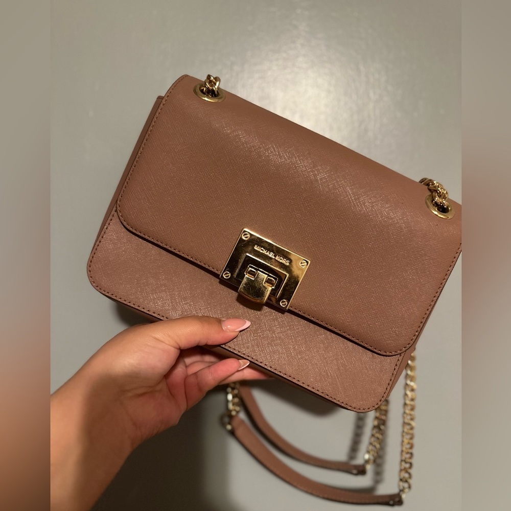Michael Kors Shoulder Bag